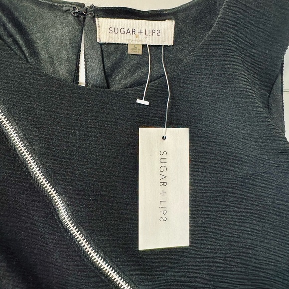 Sugar Lips Sleevless Dress With Zipper Accent Sheath Stretch Black SZ LARGE NWT - Picture 4 of 13